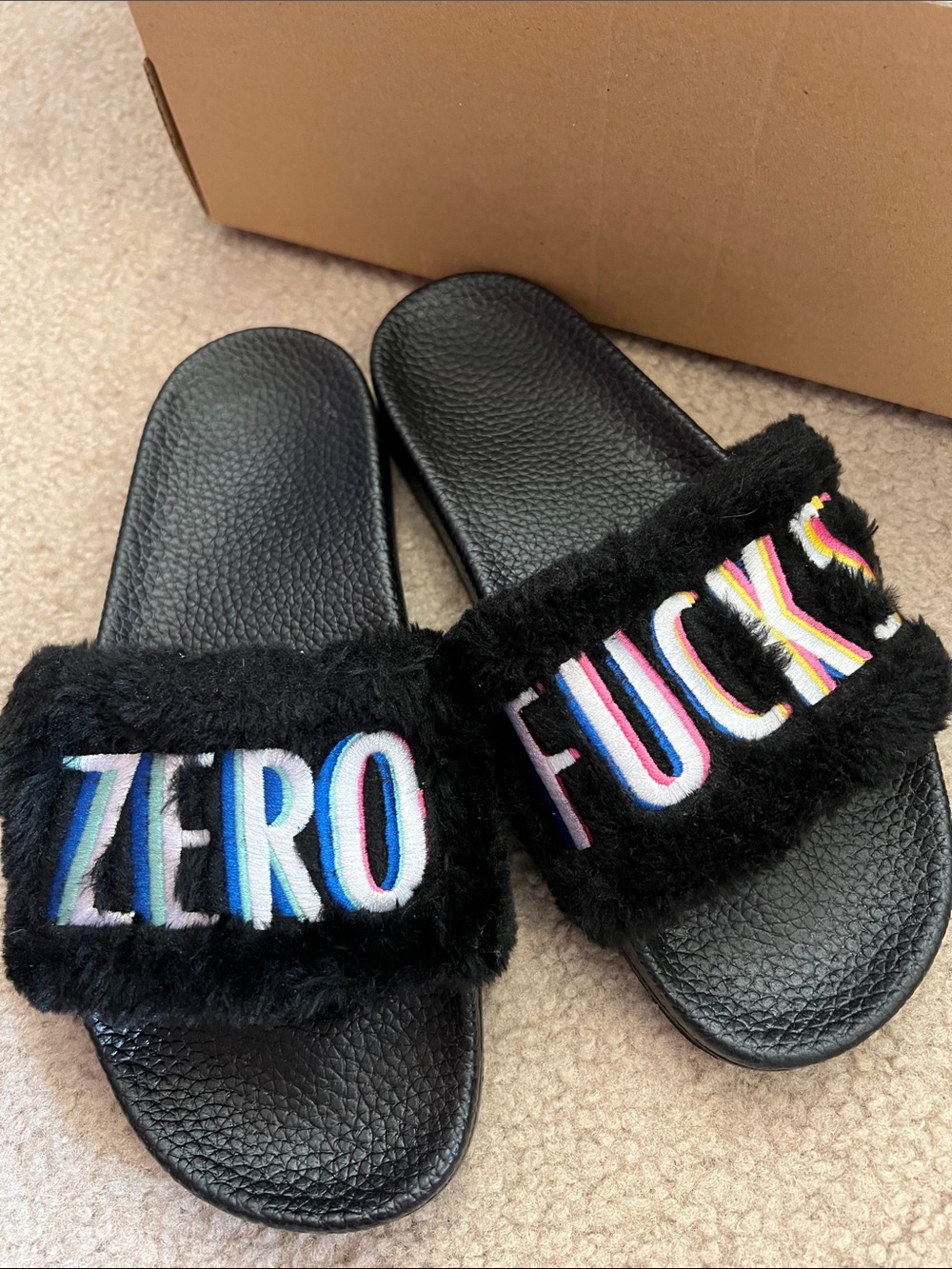 Zero Fucks Fuzzy KIMOJI Sandals Slides Kim Kardashian Sz 7 or 38